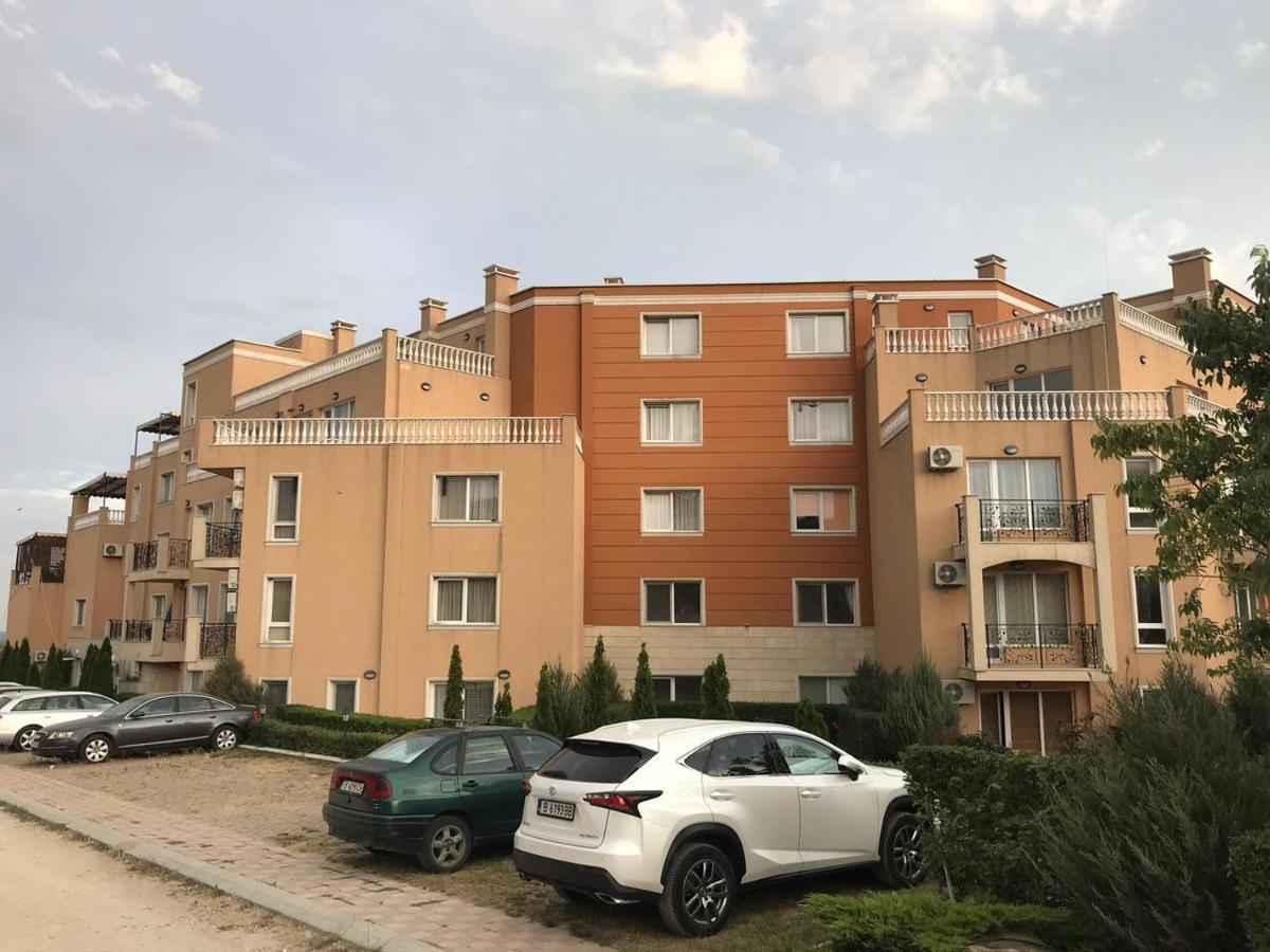 Byala Cozy Apartment Exteriér fotografie
